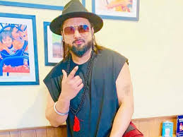 From Hirdesh Singh To Yo Yo Honey Singh Interesting Facts About The Punjabi Music Sensation The Times Of India Amazing heat touchable song by honey singh i have heard ever. from hirdesh singh to yo yo honey singh