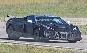 Other extras should include a combination of new upholstery of leather, alcantara, and contrast stitches. C8 Chevrolet Corvette Z06 Reportedly Coming With 625 Horsepower 9 000 Rpm Redline