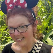 Why is the MSC app not loading services and packages for my cruise?