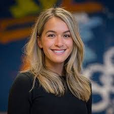 Amy Murakami's Instagram, Twitter & Facebook