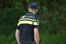 Maybe you would like to learn more about one of these? Niet In Politie Uniform Naar Carnaval Nieuws Op Beeld