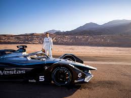 De.seekweb.com has been visited by 1m+ users in the past month Mercedes Stoffel Vandoorne Gears Up For Ground Breaking Diriyah E Prix In Saudi Motorsport Gulf News