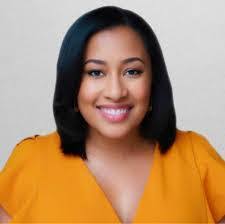 Krystal Myers's Instagram, Twitter & Facebook