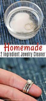 Homemade Jewelry Cleaner Only 2 Ingredients And So Easy Homemade Jewelry Cleaner Homemade Jewelry Cleaning Silver Jewelry