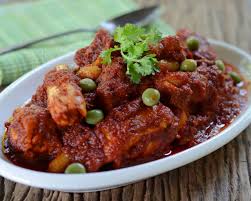 Cili padi (cili api) = bird's eye chilli (because they are tiny, not quite like rice grains, but small). Resipi Ayam Masak Merah Berkacang Dapur Tanpa Sempadan