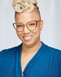 Natasha Curtis Hair and Makeup by @Itbeautyy #lindseymacdonaldphotography  #headshots #headshot #headshotstoronto #torontoheadshots  #torontophotographer #photographer #headshotphotographer  #headshotphotography #canon #portrait #canadianphotographer ...