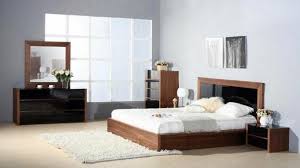 There's usually an obvious main wall to put the bed, and i don't like to get too clever as far as placement—like floating the bed frame in the middle of the room or at an. Bedroom Design And Wall Colors Charm And Luxury In The Bedroom Interior Design Ideas Avso Org