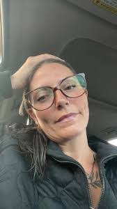 Amanda Savard's Instagram, Twitter & Facebook