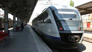 Când se va da undă verde pentru transportul general. CÄlÄtorii Vor Putea Ajunge Cu Trenul Din Gara De Nord La Aeroport In 18 Minute Din
