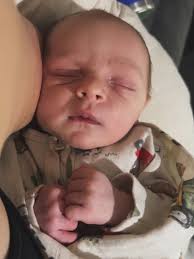 First off, that feeling in the pit of your stomach you have right now as  you mourn the weekend isn't normal 🙅🏼‍♀️ It took me quitting my job to  realise it wasn't