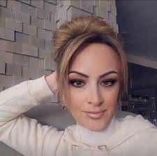 Where is the best place to get hair extensions in Fareham area please.  Reasonable priced. Home stylist suits me better if possible.