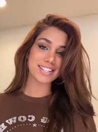 Lina Luaces Estefan Miss Universe Cuba 2025 en look casual.  #MissUniverso2025 #MissUniverseCuba2025