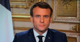 La vaccination obligatoire des soignants. Emmanuel Macron Annonce L Interdiction Des Deplacements Non Essentiels Des Mardi Midi