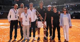 Auger-Aliassime Wins Bastide UTS Nîmes at Maiden Appearance