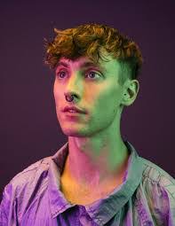 Stephen Quinlan's Instagram, Twitter & Facebook