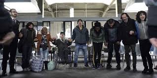 Uscita al cinema il 12 aprile 2018. Io Sono Tempesta Il Trailer Del Film Di Daniele Luchetti Con Elio Germano