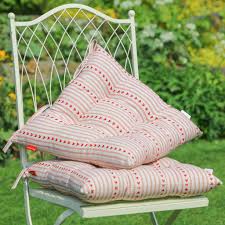 Recovering a shaped curved back dining chair seat pad. Pair Of Red Heart Dining Chair Cushions With Ties