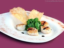 Salade Noix De Saint Jacques Et Tuiles Au Parmesan Recette Noix De Saint Jacques Idee Recette Et Recette Gastronomique