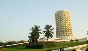 Nehru Planetarium In Mumbai Hours:shows english 11.30am & 3pm, hindi 1.30pm & 4pm.