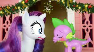 A Christmas Kiss - My Little Pony Short Film | MLP Fever - YouTube