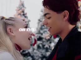 Snow Angels Nova and Victor