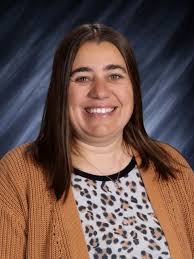 DL grad Kirstyn Senger Kirstyn Senger 1h LPN I just want to thank everyone  this past year in my life that has been by my side, supporting, and pushing  me to keep