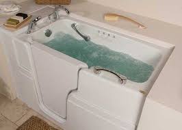 Types Of Walk In Bathtubs The Senior List Walk In Tubs Walk In Bathtub Bathtub Price