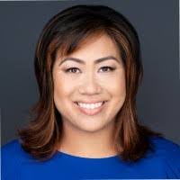 Tracy Bremmer's Instagram, Twitter & Facebook