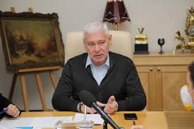Oct 26, 2021 · ігор терехов, виконувач обов'язків міського голови харкова, напередодні міських виборів відповідає на запитання крістіни бердинських про те, як використовують ім'я геннадія кернеса на виборах, яку роль арсен аваков. Njjukrw 46qddm