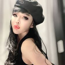 Lisa Tsai (@30839121857lisa)