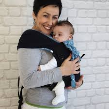 The tula free to grow has a lightweight cotton body that is floppy and moldable so it hugs your baby to you. Buckle Carriers Fast Easy And Convenient Free Uk Shipping Sling Spot