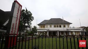 Laksamana tadashi maeda menyediakan rumahnya untuk tempat penyusunan konsep teks proklamasi kemerdekaan indonesia. Nasi Goreng Dan Teks Proklamasi Di Rumah Laksamana Maeda