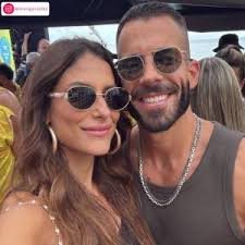 Ao lado de Pipo Marques, Mari Gonzalez curte trio elétrico do sogro em  Carnaval de Salvador