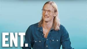Find marcus berggren's contact information, age, background check, white pages, civil records, marriage history, divorce records, email & criminal mentions about a name: Marcus Berggren Malar Tavla Och Raggar Pa Tjej Tombola Podcast 39 By Podfavoriter