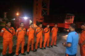 Приложението imsar се използва от basarnas за наблюдение на дейностите на кораба basarnas и всички кораби от различни видове, които се разпространяват във водите на. Tim Basarnas Jambi Ikut Evakuasi Korban Banjir Dan Longsor Di Bengkulu Milenial