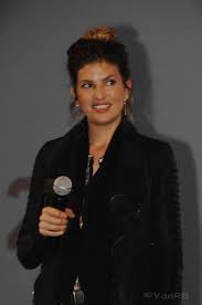They dated for 11 months after getting together in 1999 and married on 4th dec 1999. Isabelle Funaro Wikipedia
