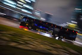 Para luego resurgir como una nueva afiliada cualificando para un nuevo período de. Galeria Party Bus Barcelona La Mayor Fiesta Disco Bus De Barcelona