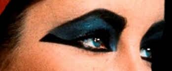 She began her career as a child actress in the early 1940s and was one of the most popular stars of classical hollywood cinema in the 1950s. Elizabeth Taylor Cleopatra Eyes A Simple Guide Glamour Daze