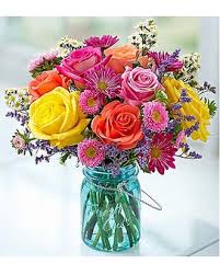 Find boundary map, population, demographics, climate change info and natural hazard risks. Coast Garden Bouquet In Bradenton Fl Coast To Coast Flowers