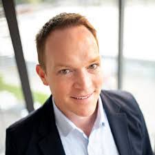 Aaron Witmer's Instagram, Twitter & Facebook