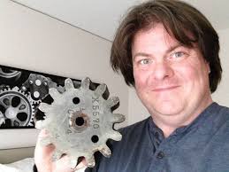 Charlie Chaplin : Show and Tell: Not Just Any Cog in a Machine