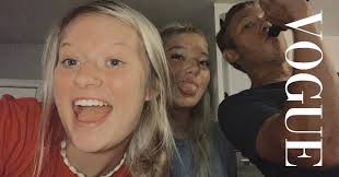 Lily Howard (@lilyhoward1) • Instagram photos and videos