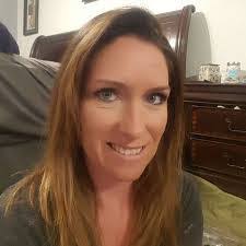 Deanna Delk's Instagram, Twitter & Facebook