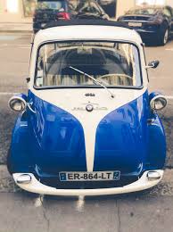 Image result for Isetta Hellblau 1955 BMW
