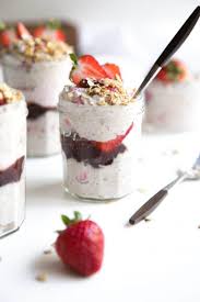 1 combine rolled oats, almond milk, salt and brown sugar in a mason jar; Strawberry Yogurt Overnight Oats The Forked Spoon