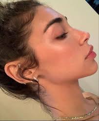 Angela Priest (ange1437)