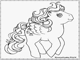Untuk gambar kuda poni, anda bisa memberi glitter pada rambut kuda poni, ataupun pada tanda bakatnya (cuttie mark). 12 Gambar Kartun Kuda Poni Untuk Diwarnai Gambar Kartun Ku