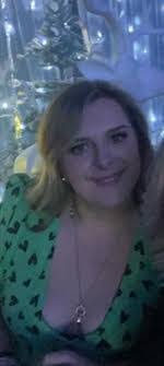 Tamara Rowley's Instagram, Twitter & Facebook