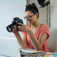 How To Become A Photographer In 14 Easy Steps