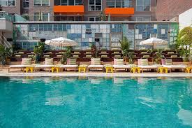 Nyc Hotels With Swimming Pools Best Hotels In Brooklyn Hotel Pool Nyc Hotels